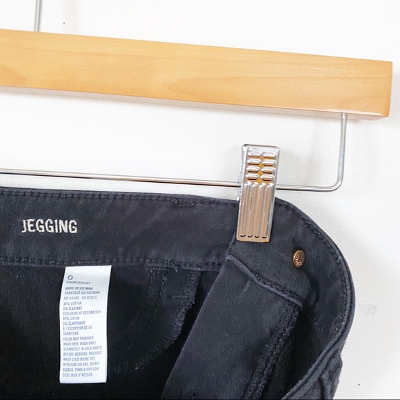 4/$25 American Eagle Black Super Stretch Jeggings - Picture 7 of 8